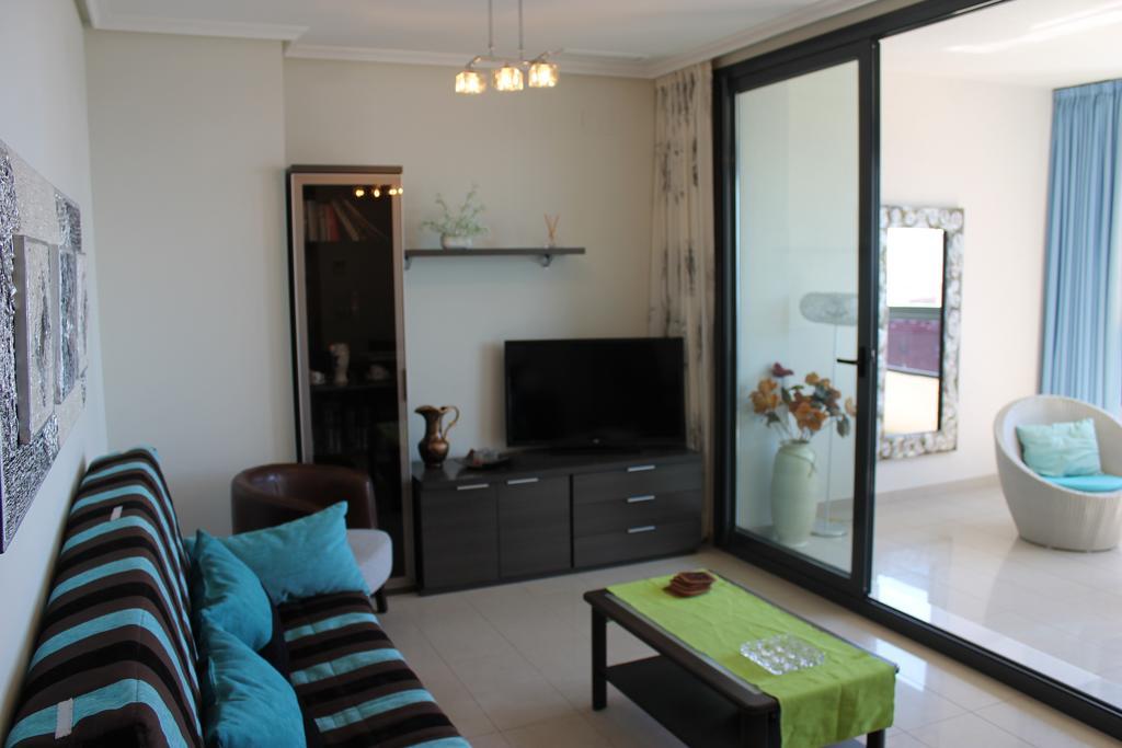 Apartment Carmentxu Gemelos 26 Μπένιντορμ Δωμάτιο φωτογραφία